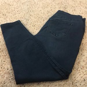 Stretchy skinny 👖 jeans